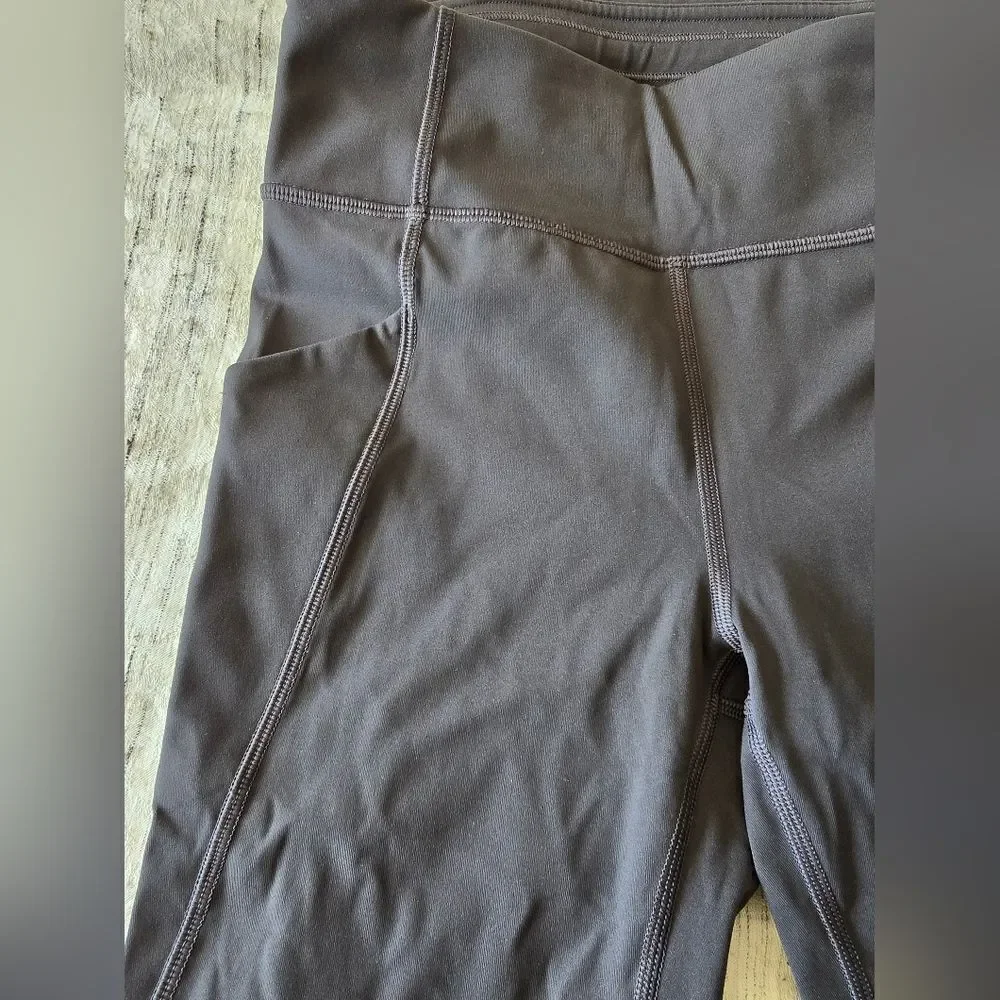Gray Lululemon 18